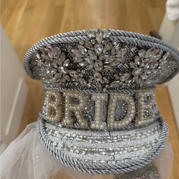 Bride Silver Embellished Captain Hat with detachable veil - Picture 1 of 4
